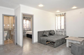 1# Guest House